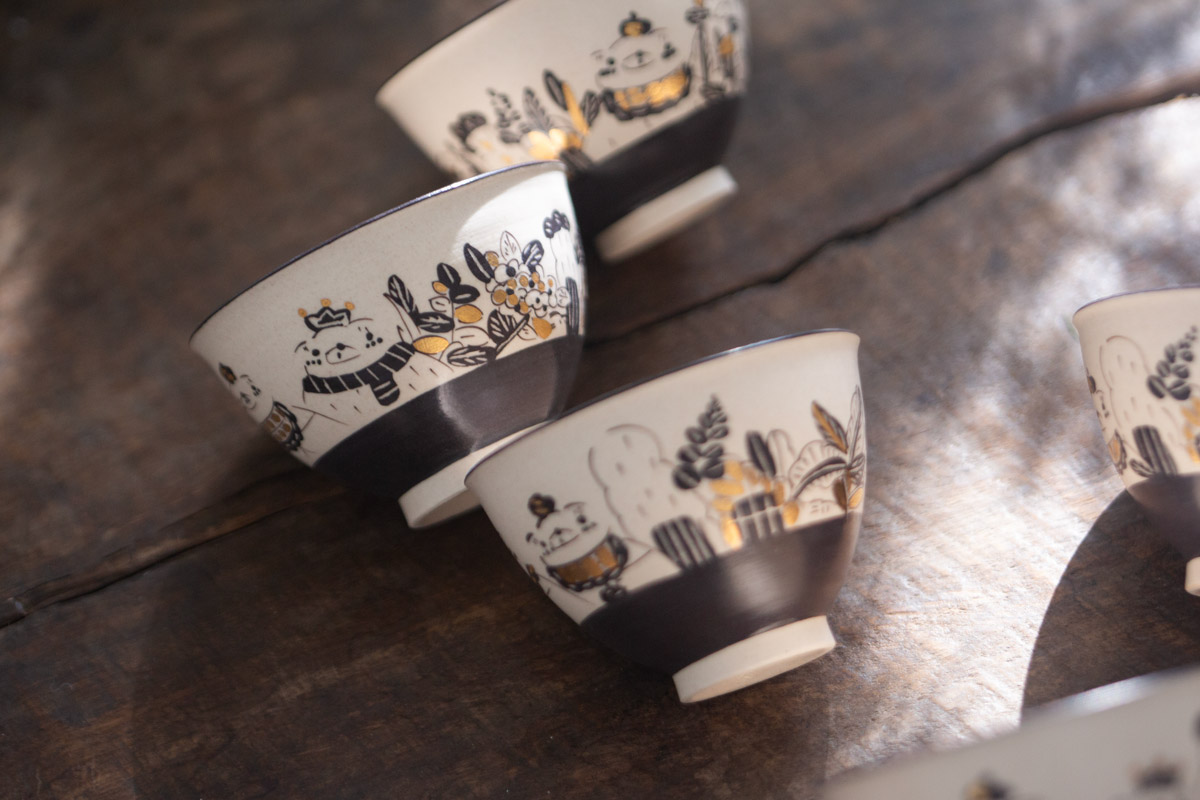 bear hug teacup 4 | BITTERLEAF TEAS