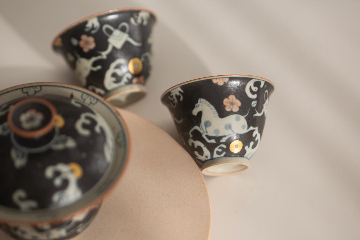 good omen bell teacup horse 1 | BITTERLEAF TEAS