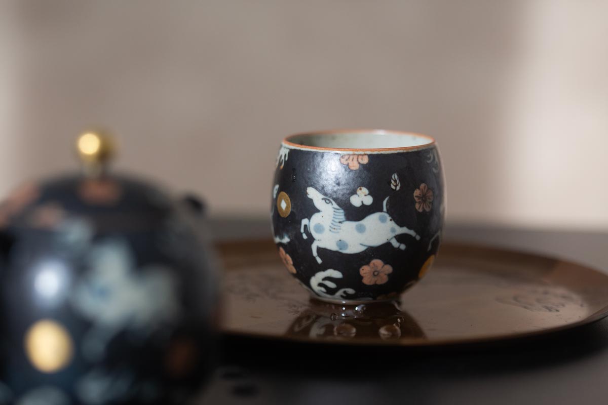 good omen egg teacup horse 1 | BITTERLEAF TEAS