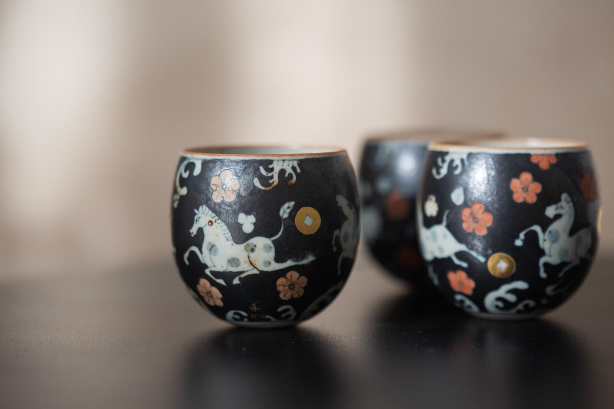 good omen egg teacup horse 6 | BITTERLEAF TEAS