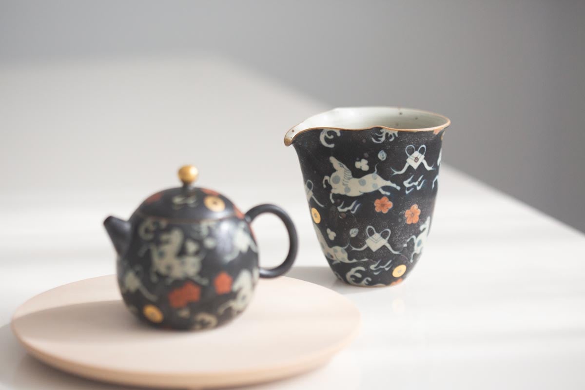 good omen gongdaobei horse 7 | BITTERLEAF TEAS