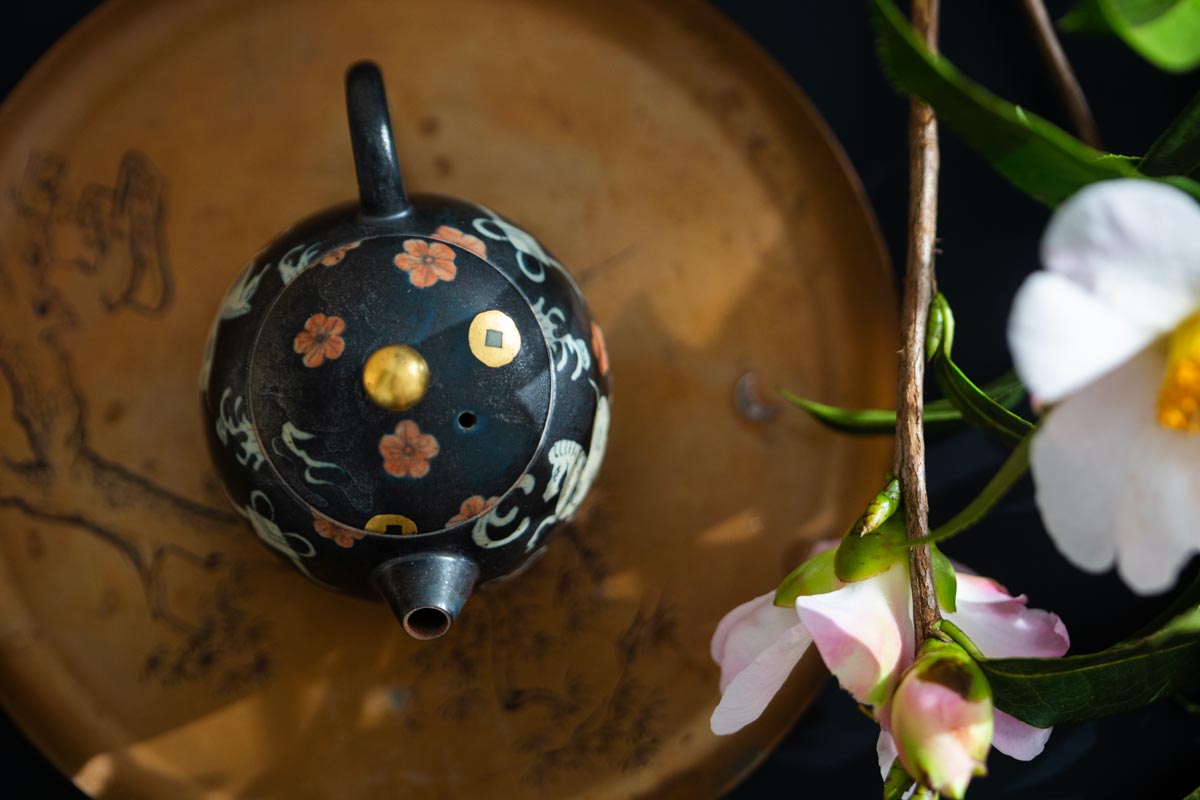 good omen teapot horse 2 | BITTERLEAF TEAS