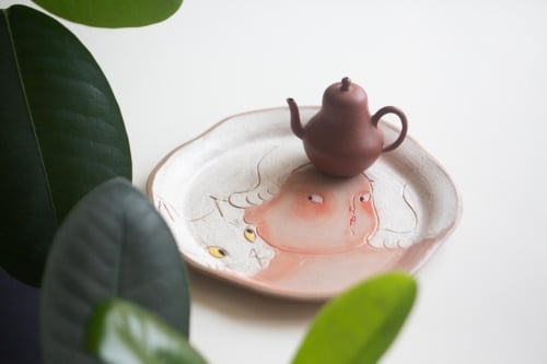 Cheek to Cheek Tea Tray - Round