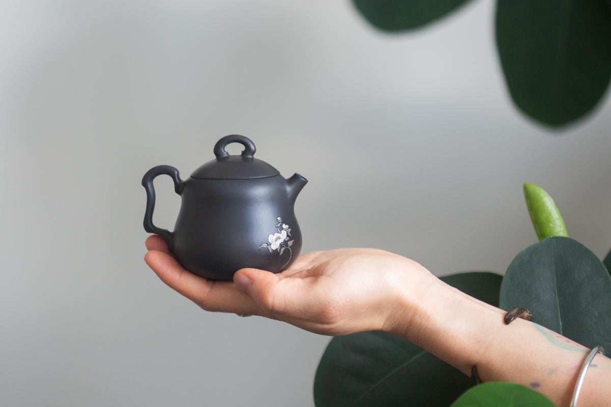 natural habitat jianshui zitao teapot camellia 1 | BITTERLEAF TEAS