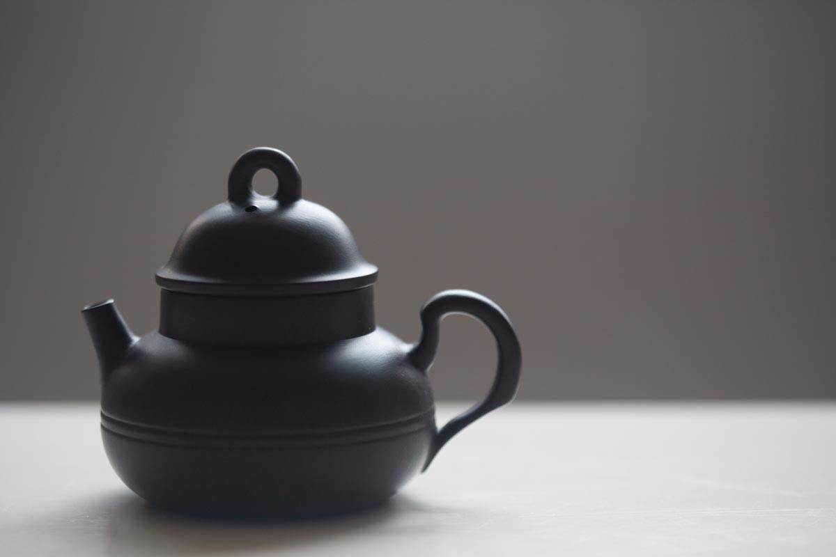 natural habitat jianshui zitao teapot magnolia 5 | BITTERLEAF TEAS natural habitat jianshui zitao teapot magnolia 5 | BITTERLEAF TEAS