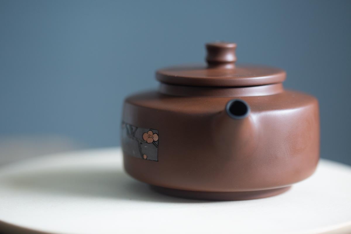 natural habitat jianshui zitao teapot plum 6 | BITTERLEAF TEAS natural habitat jianshui zitao teapot plum 6 | BITTERLEAF TEAS
