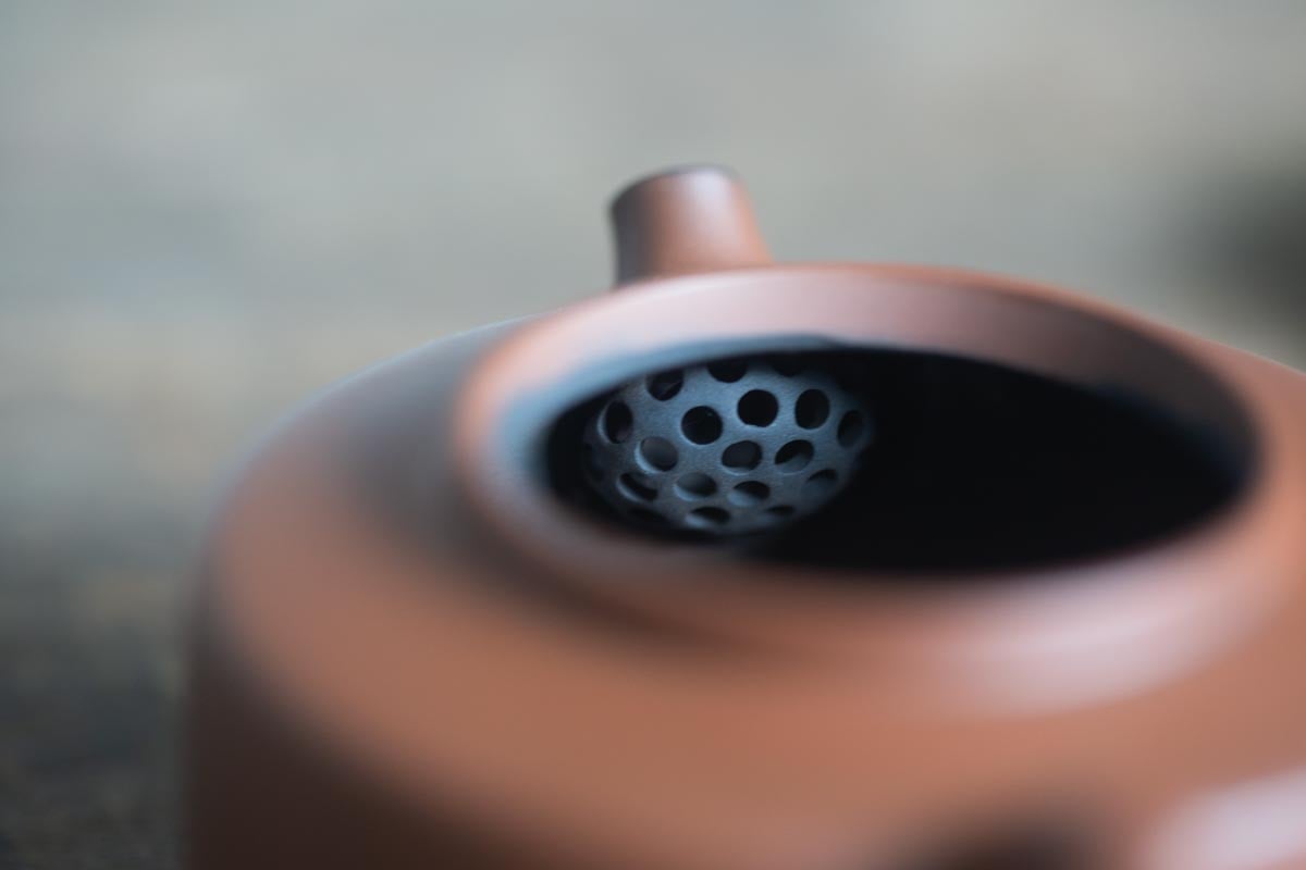 natural habitat jianshui zitao teapot plum 7 | BITTERLEAF TEAS natural habitat jianshui zitao teapot plum 7 | BITTERLEAF TEAS