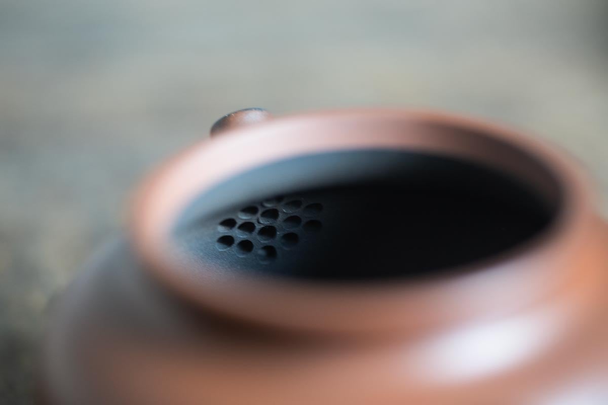 natural habitat jianshui zitao teapot rhododendron 7 | BITTERLEAF TEAS