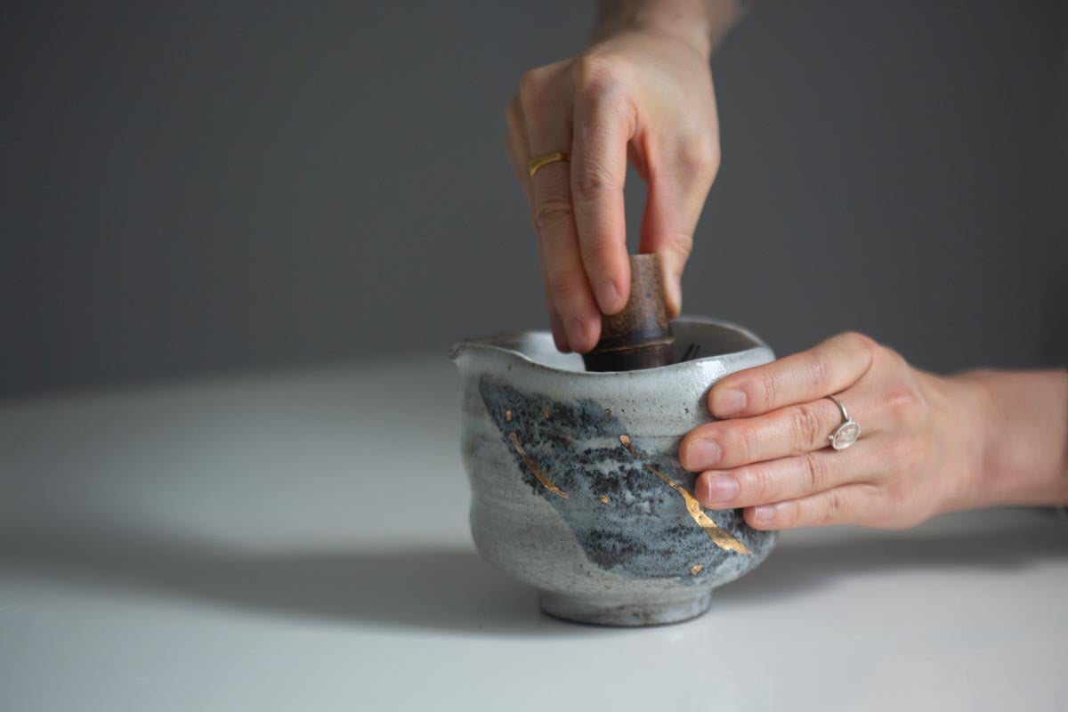 ray of light matcha pitcher 12 | BITTERLEAF TEAS