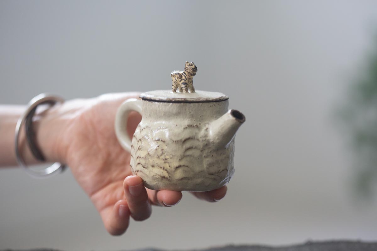 buddy teapot tiger wave 11 | BITTERLEAF TEAS