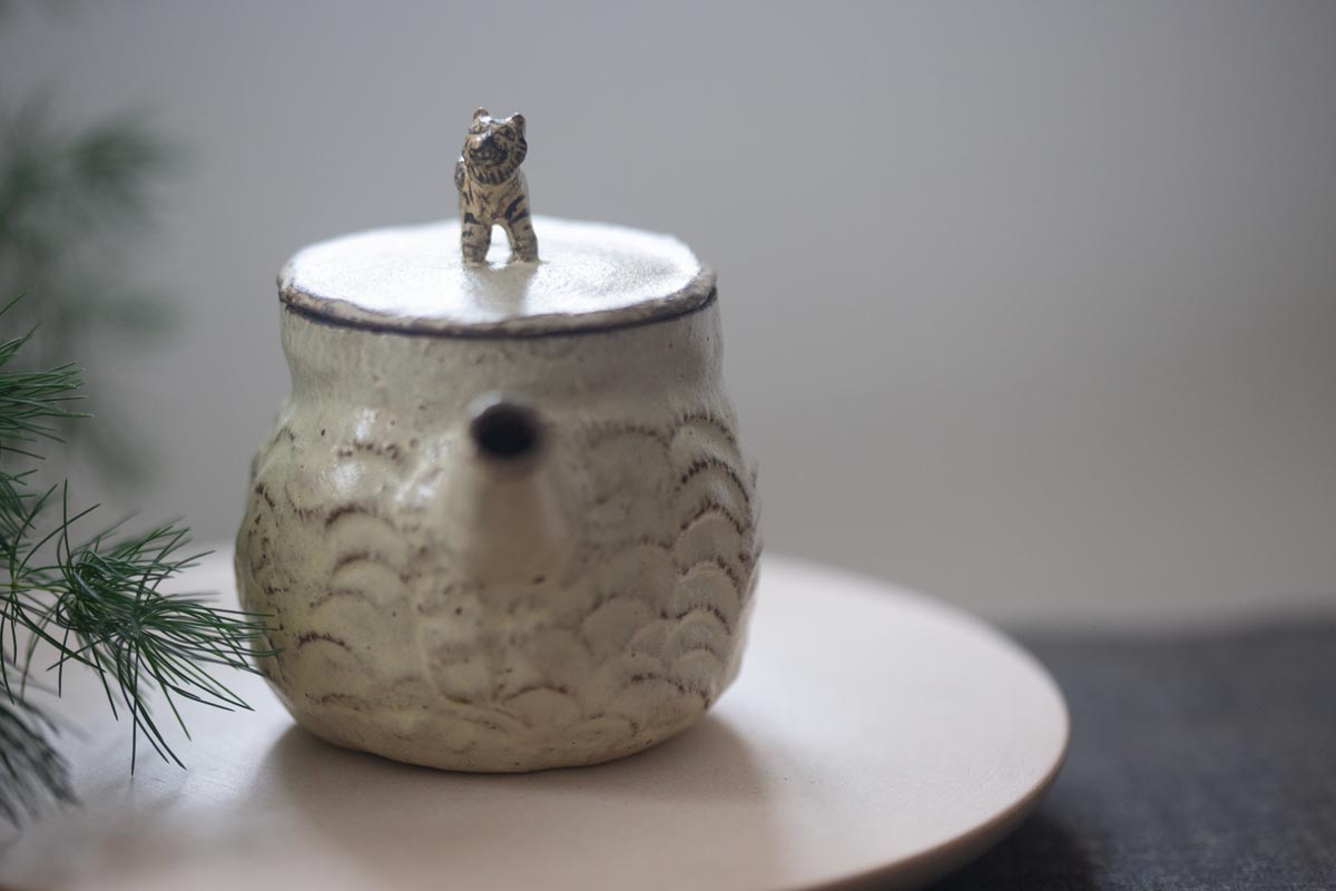 buddy teapot tiger wave 4 | BITTERLEAF TEAS