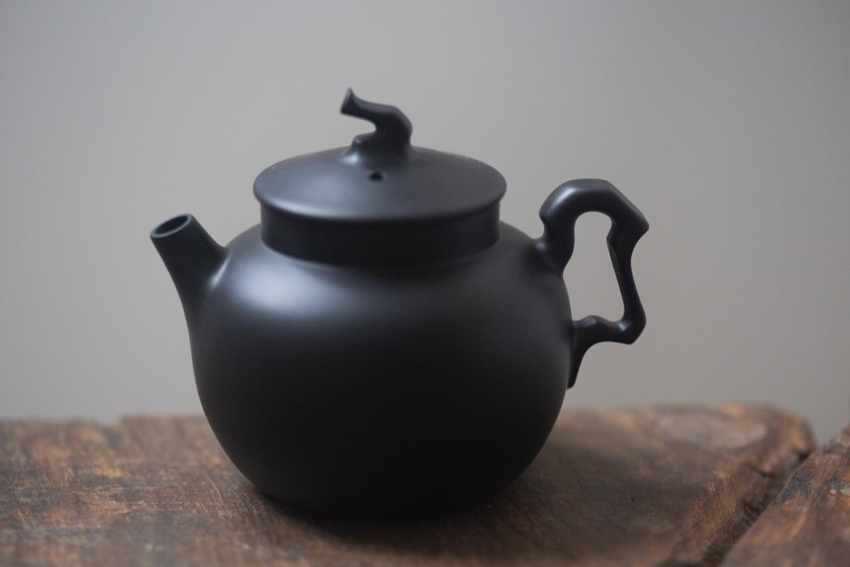 natural habitat jianshui zitao teapot butterfly 3 | BITTERLEAF TEAS natural habitat jianshui zitao teapot butterfly 3 | BITTERLEAF TEAS