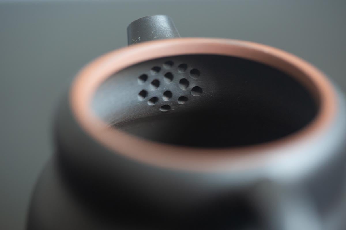 natural habitat jianshui zitao teapot duet 4 | BITTERLEAF TEAS natural habitat jianshui zitao teapot duet 4 | BITTERLEAF TEAS