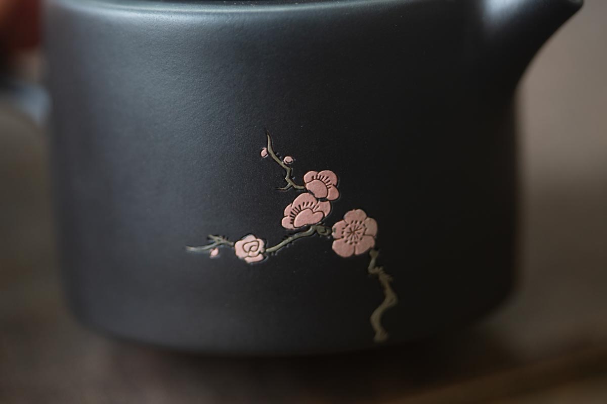 natural habitat jianshui zitao teapot plum 6 | BITTERLEAF TEAS natural habitat jianshui zitao teapot plum 6 | BITTERLEAF TEAS