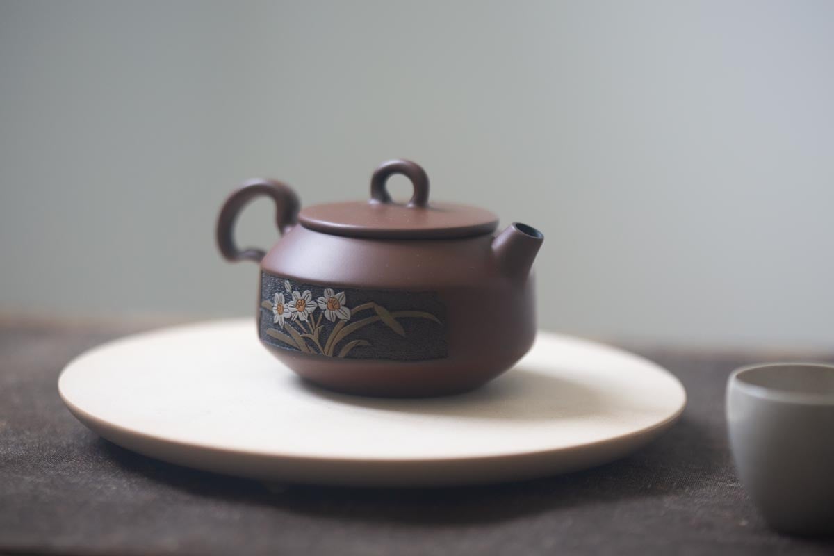 natural habitat jianshui zitao teapot red narcissus 3 | BITTERLEAF TEAS natural habitat jianshui zitao teapot red narcissus 3 | BITTERLEAF TEAS