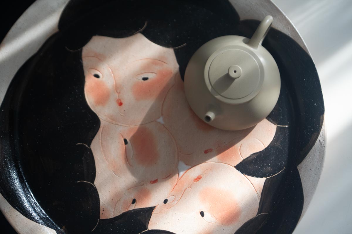 gossip tea tray round 9 26 3 | BITTERLEAF TEAS