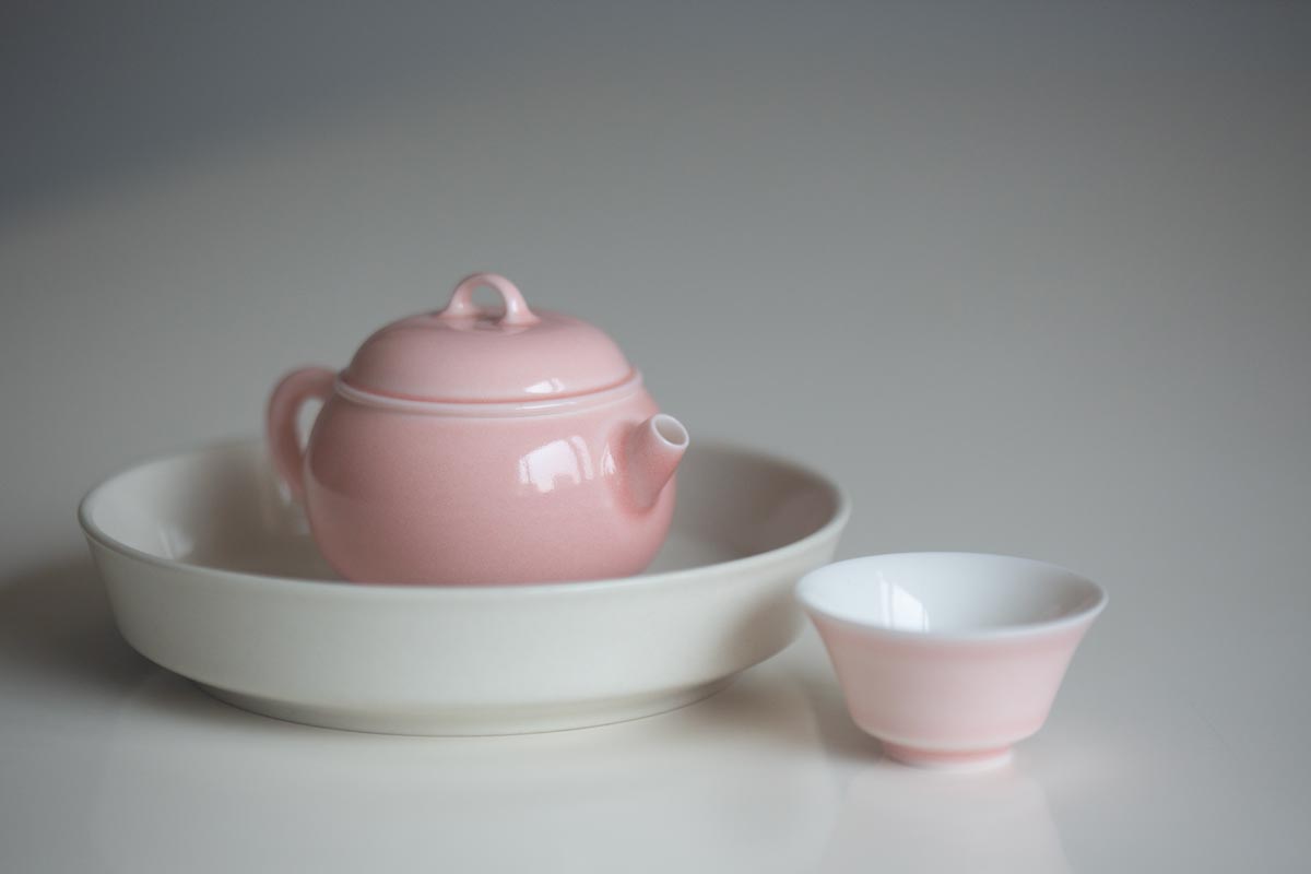 lucid blush mochi teapot 9 26 4 | BITTERLEAF TEAS