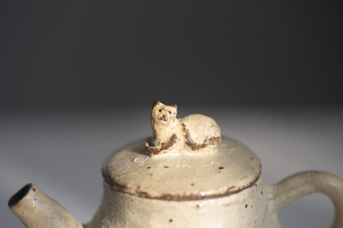 buddy teapot cat 10 26 7 | BITTERLEAF TEAS