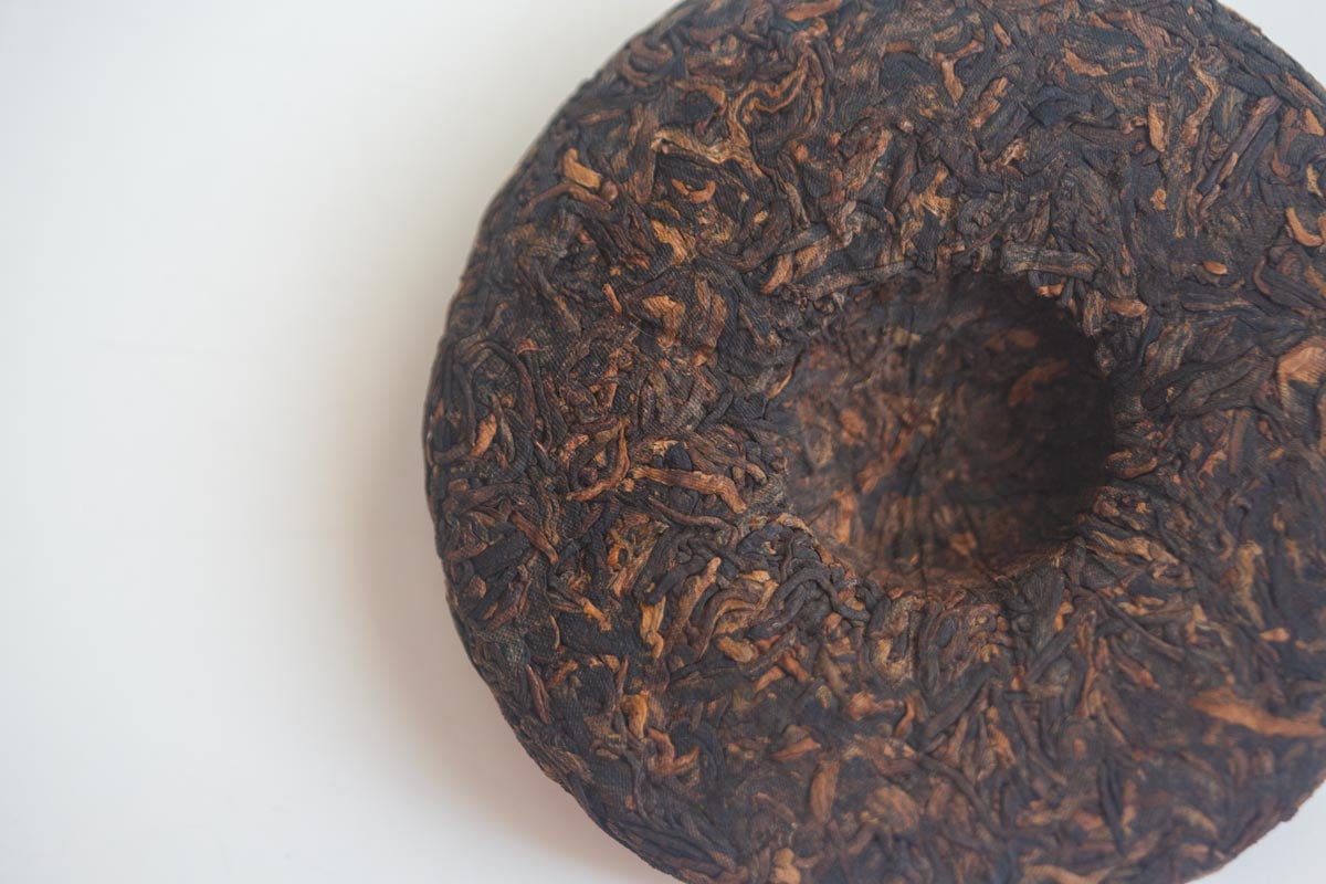 giant cookie premium 2021 organic ripe puer 10 26 5 | BITTERLEAF TEAS