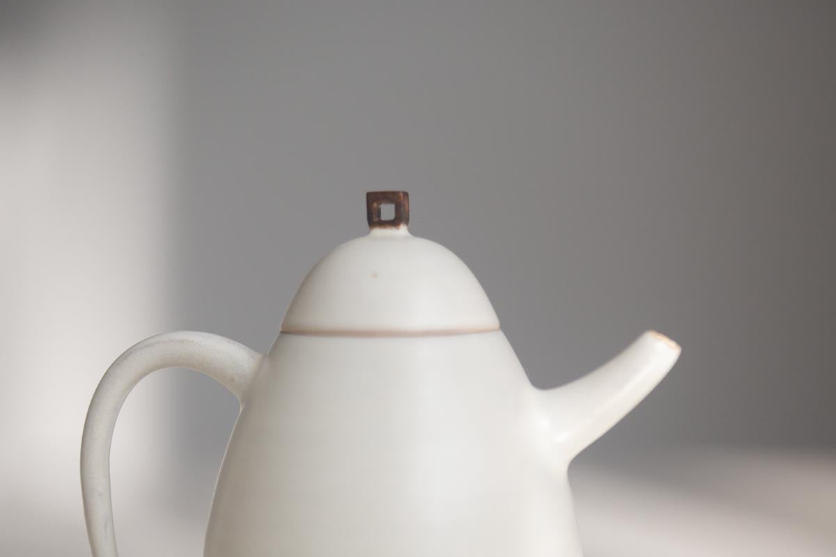 poise teapot pear 10 26 11 | BITTERLEAF TEAS