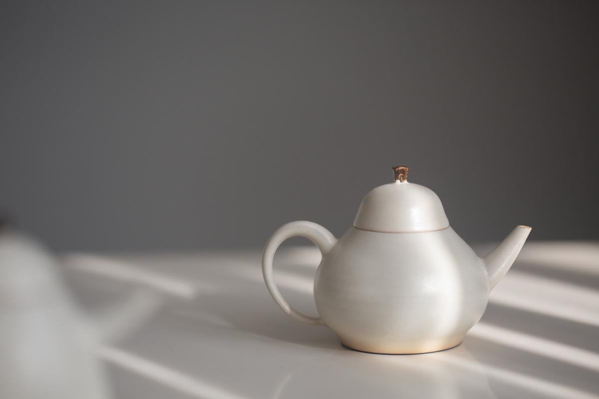 poise teapot siting 10 26 11 | BITTERLEAF TEAS poise teapot siting 10 26 11 | BITTERLEAF TEAS